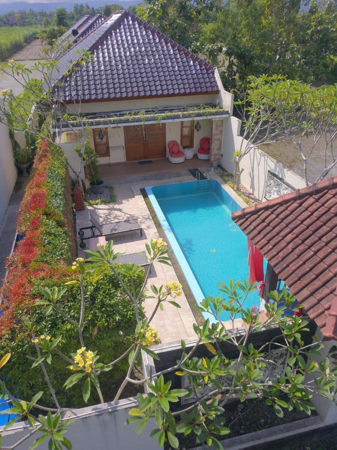Rosseno Villa Γιογκιακάρτα Εξωτερικό φωτογραφία