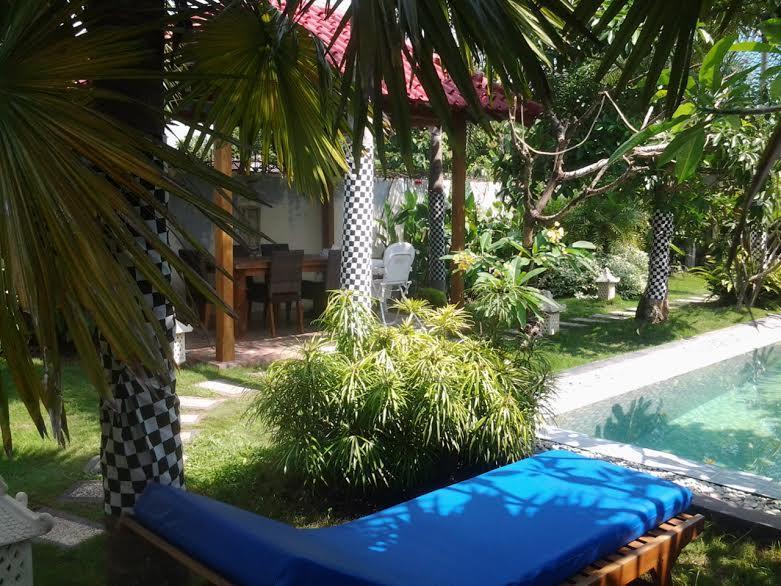 Rosseno Villa Γιογκιακάρτα Εξωτερικό φωτογραφία
