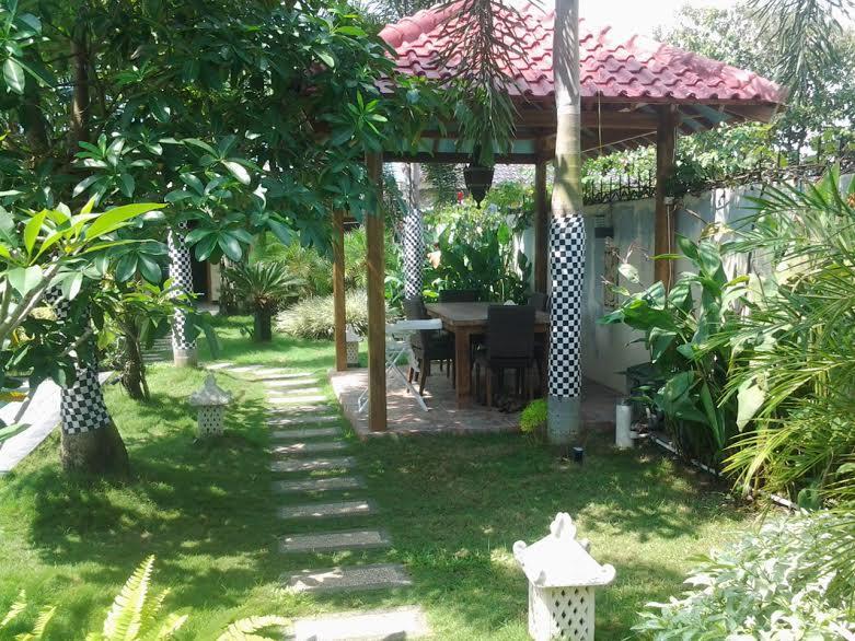 Rosseno Villa Γιογκιακάρτα Εξωτερικό φωτογραφία